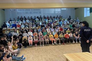 Spotkanie iławskiej policji z dziećmi i młodzieżą w SP5