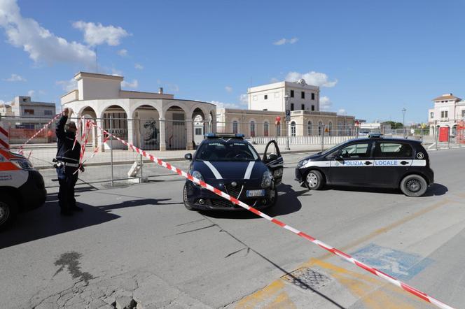 Akcja policji po alarmie bombowym na stacji kolejowej we Włoszech