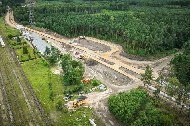 Budowa przedłużenia ul. Korfantego w Częstochowie na półmetku.