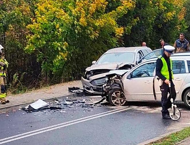 Wypadek w Podzamczu. Zderzyły się trzy auta