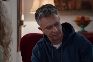 Pierwsza miłość, odcinek 3814 Artur (Łukasz Płoszajski), Dorota (Magdalena Wróbel) 