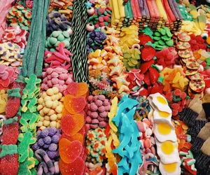 Te darmowe słodycze mają gorzki smak. 26-latka straciła duże pieniądze 