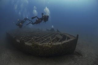Od Morza Egejskiego po Śródziemne: kompletny przewodnik po nurkowaniu w Turcji