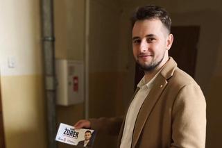 Kamil Żurek najmłodszym radnym Kielc. Doceniają go mieszkańcy, starsi politycy, zaś przyjaciele mówią o nim Żurek z jajem