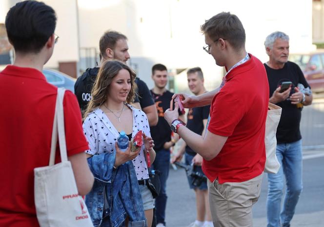 Czerwony autobus linii 7Days już na ulicach Lublina! Za nami inauguracja trasy podczas parady studentów