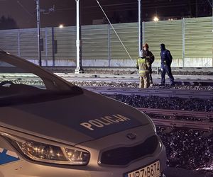 Wstrząsający wypadek na torach w Wołominie. „Identyfikacja była możliwa wyłącznie na podstawie dowodu osobistego”