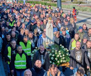 Wojownicy Maryi przeszli ulicami Olsztyna