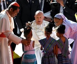 Tak kochają papieża Franciszka. Całe miasto opustoszało, wszyscy idą na mszę. Może być niemal milion osób!