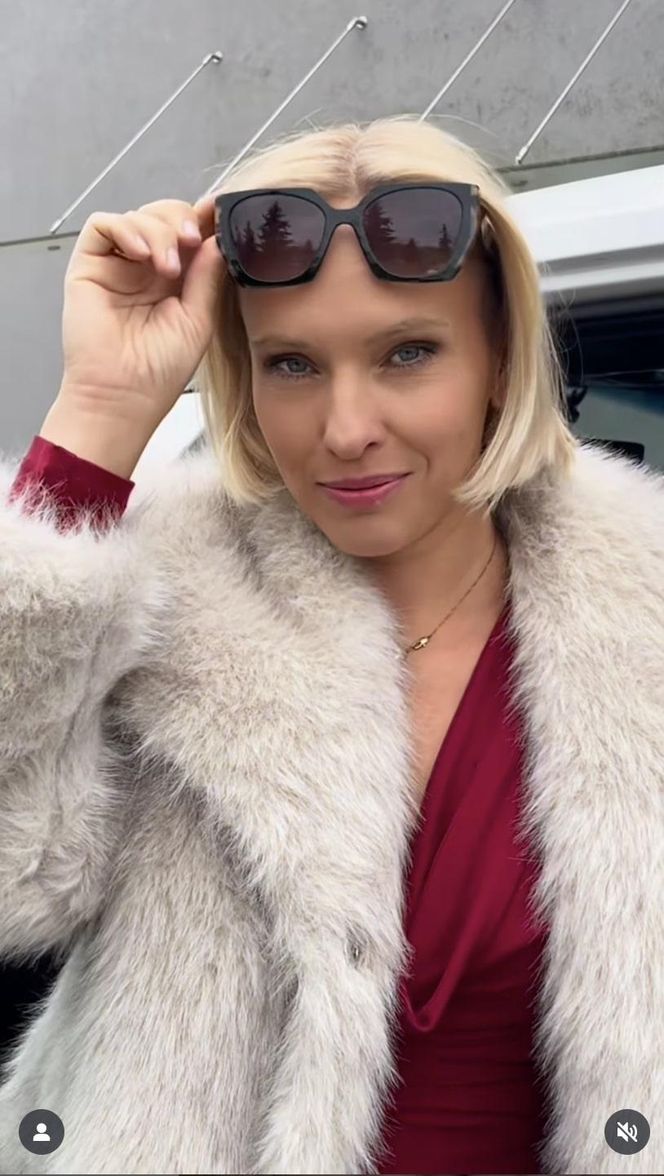 M jak miłość. Dorota (Iwona Rejzner) na planie