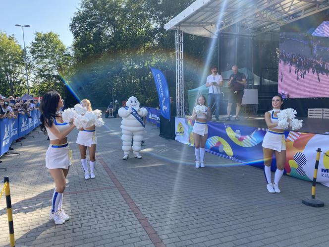 Kilometry Pomocy Michelin 2024. Sportowe emocje na plaży miejskiej w Olsztynie. Zobacz zdjęcia!