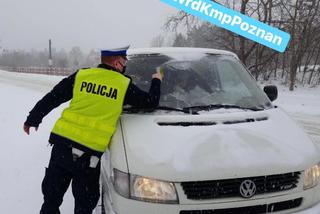 Poznańska policja pomaga kierowcom
