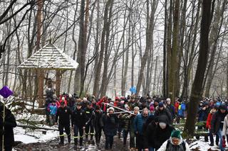 Droga Krzyżowa z Nowej Słupi na Święty Krzyż
