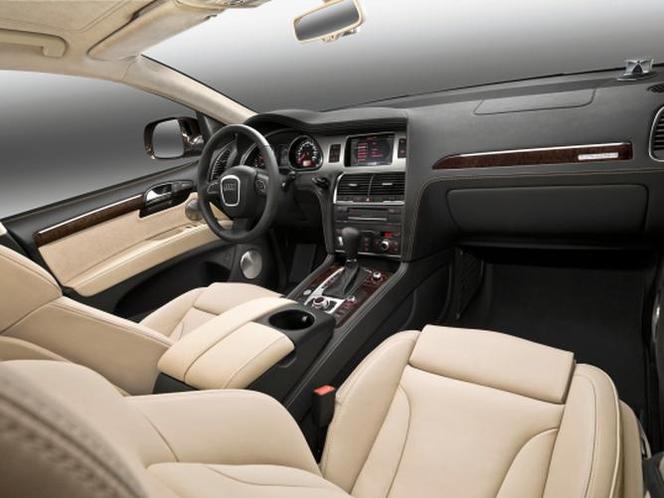 Audi Q7 - wnętrze