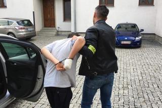 ATAK NOŻEM w Bielsku-Białej! 28-letni Ukrainiec wbił ostrze znajomemu