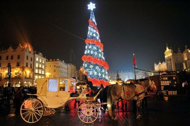 Pastorałki na Boże Narodzenie 2020: posłuchaj najpiękniejszych świątecznych utworów