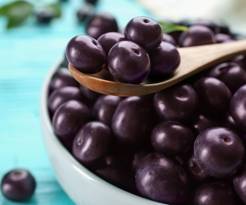 Rozkręcają metabolizm, ale uważaj na gazy i biegunki. Modne jagody łatwo przedawkować