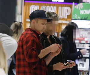 Maciej Zakościelny - męska wyprawa po odkurzacz