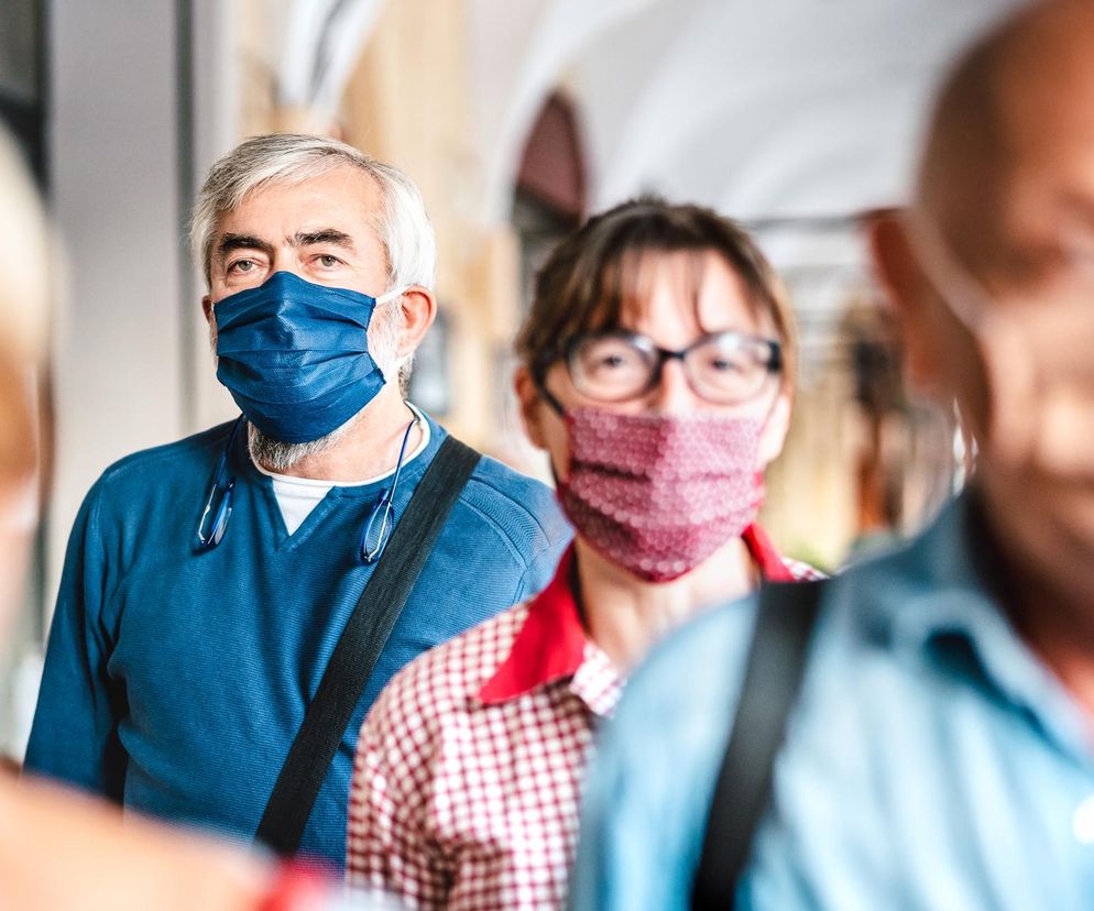 Czy maseczki wrócą do przychodni? Chcą tego lekarze