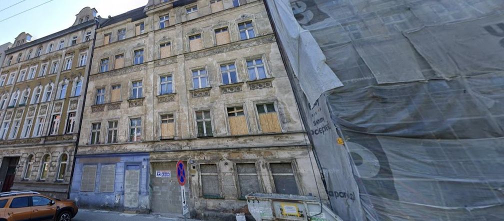 Miasto przecenia „przeklętą” kamienicę we Wrocławiu. Nadal nikt jej nie chce