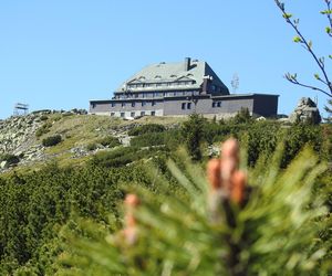 Najlepszy szlak w Karkonoszach dla rodzin z dziećmi. Malowniczy wąwóz, wodospad i słynna hala 