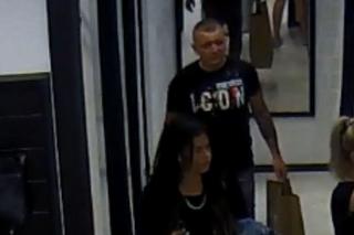 Para wparowała do sklepu w bydgoskiej galerii. Teraz szukają jej policjanci. Znacie tych ludzi? 