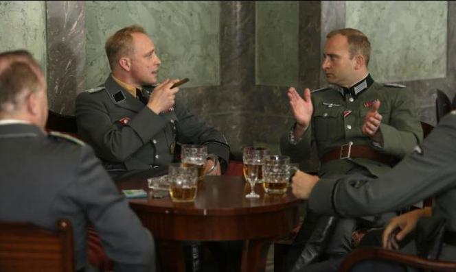 Czas honoru 7 sezon. Lars Rainer (Piotr Adamczyk), Heinchrich Pabst (Borys Szyc)