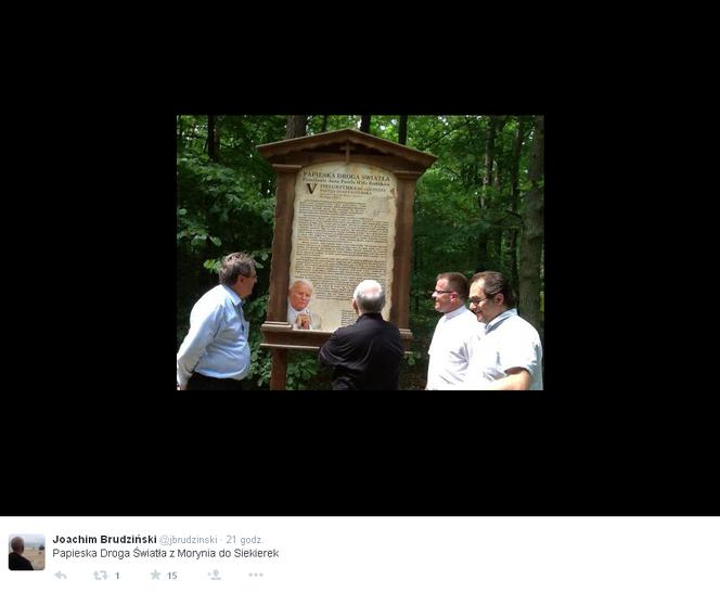 Wyluzowany Kaczyński na łódce bez krawata [ZDJĘCIA]