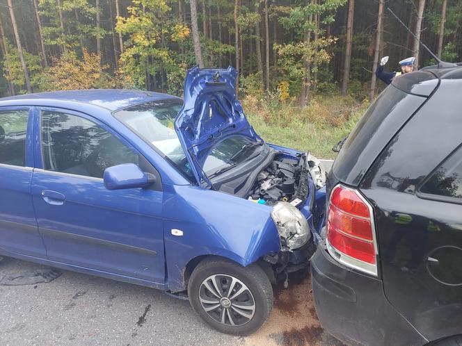 PILNE! Wypadek trzech aut na trasie Starachowice-Tychów Stary 