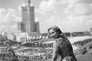 Pałac Kultury i Nauki kosztował miliony. Polska spłacała dar węglem 