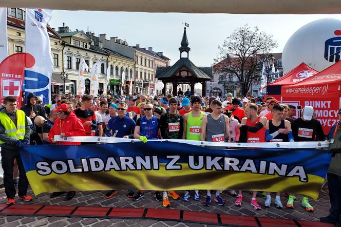 Wystartowało ponad 1200 biegaczy! 15 PKO. Półmaraton Rzeszowski już za nami! 