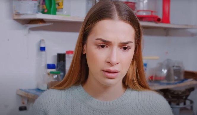 Melis awanturuje się z Feraye, a później podejrzewa, że Zeynep jest w ciąży z Cihanem.