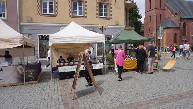 Dni Olsztyna 2025. Dziesiątki wystawców i setki olsztynian na Jarmarku Jakubowym