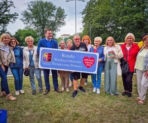 Jurek Owsiak przyjechał do Chorzowa. Oficjalnie otwarto rondo im. Fundacji WOŚP