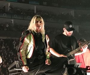Emily Armstrong (Linkin Park) założyła na koncercie ubrania z logiem... Lidla. To wszystko przez fanów!