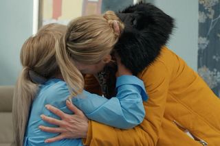 Barwy szczęścia, odcinek 3041: Malwina (Joanna Gleń), Małgorzata (Adrianna Biedrzyńska)