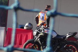 Wypadek motocyklisty podczas egzaminu na prawo jazdy. Służby interweniowały w WORD w Warszawie