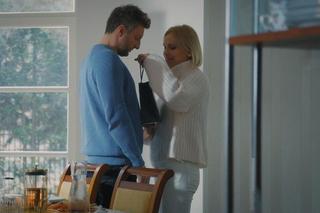 M jak miłość odc. 1801. Bartek (Arkadiusz Smoleński), Dorota Kawecka (Iwona Rejzner)