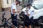 Policjantki i policjanci pilnują porządku... na rowerach