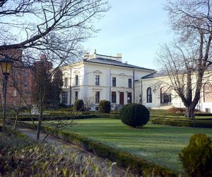 To najpiękniejszy pałac w Łódzkiem według AI