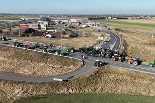 Protest rolników. Zablokowana autostrada A2. Co dalej planują rolnicy? 