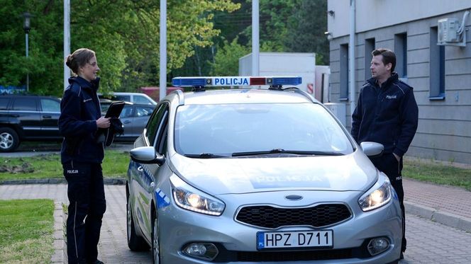 M jak miłość odc. 1876. Natalka (Dominika Suchecka), Adam Karski (Patryk Szwichtenberg)