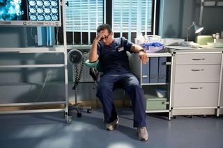 Na dobre i na złe, odcinek 715: Psychoza Barta podczas operacji! Zabije pacjenta?