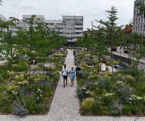 Mała architektura na placach 14