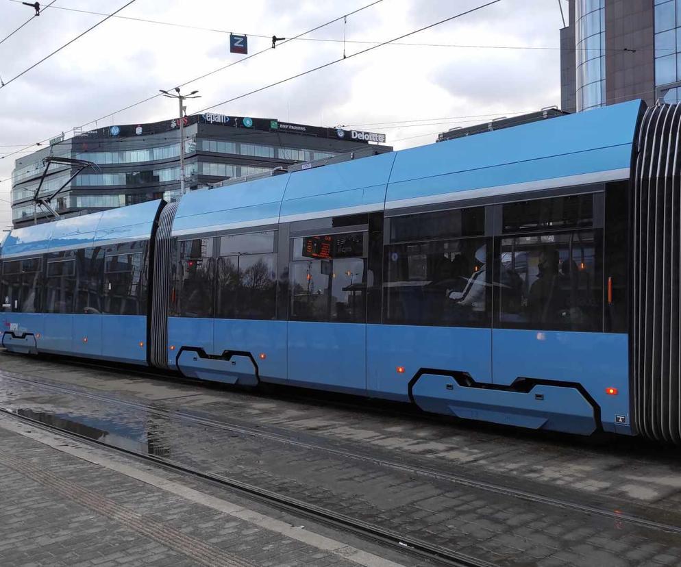 Darmowa komunikacja na wybory we Wrocławiu. Autobusem i tramwajem pojedziemy bezpłatnie 