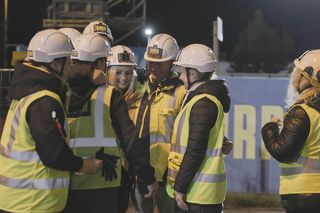 Montaż kładki dla pieszych nad ulicą Struga w Szczecinie