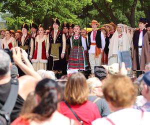 Piknik patriotyczny i koncert „Polskie Tańce Narodowe i Regionalne” na pl. Litewskim w Lublinie