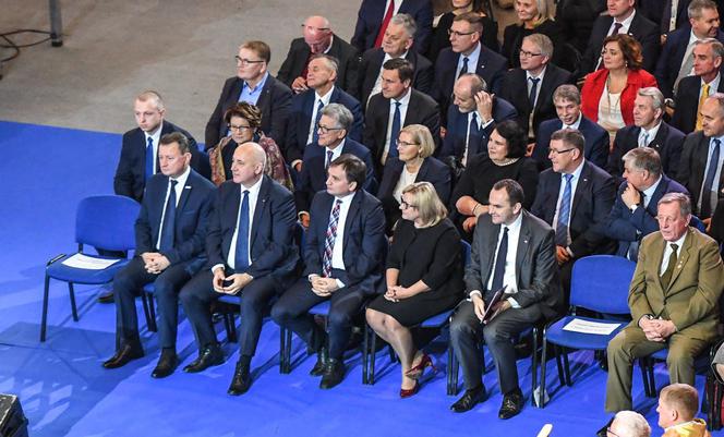 Politycy na 27. urodzinach Radia Maryja"