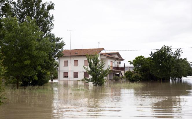 Powódz we Włoszech. Nie żyje co najmniej 5 osób!