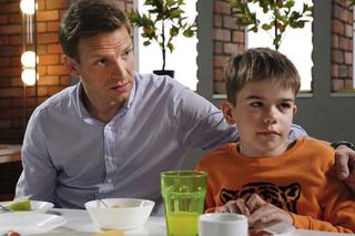 Barwy szczęścia, odc. 2916: Łukasz (Michał Rolnicki), Ksawery (Bartosz Gruchot)