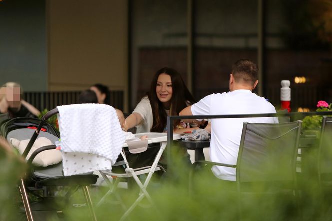 Marcin Hakiel z Dominiką  Serocką w studiu tatuaży